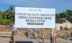 Tulang Bawang – Pelaksanaan proyek pembangunan Gerai Koperasi Desa Merah Putih di wilayah Medasari mulai menuai pertanyaan dari warga setempat.